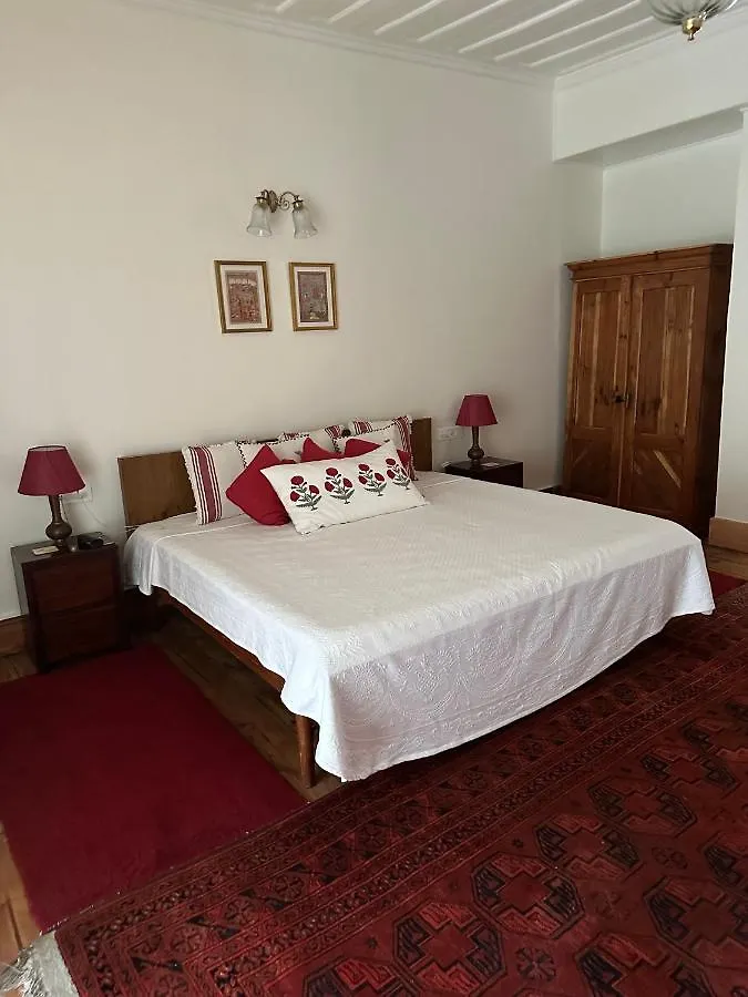Dimple Lodge, Simla Villa
