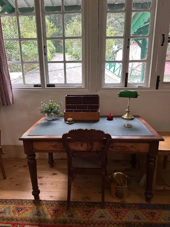 Dimple Lodge, Simla